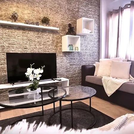 Apartament Zeus *